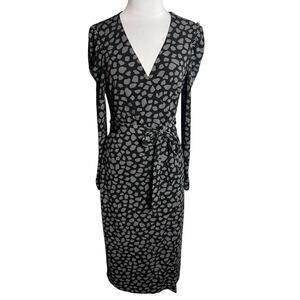 Ann Taylor Black Giraffe Print Matte Jersey
Wrap Dress black gray Sz 4